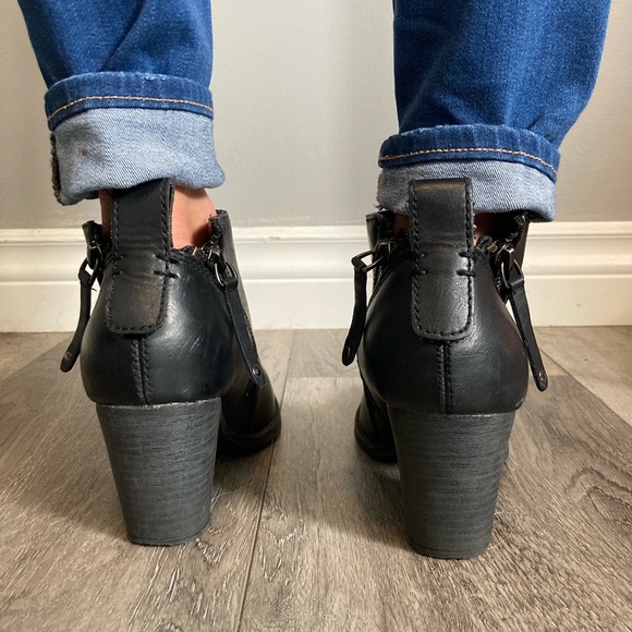 Marshall’s Black Booties Size 6 - Picture 2 of 2